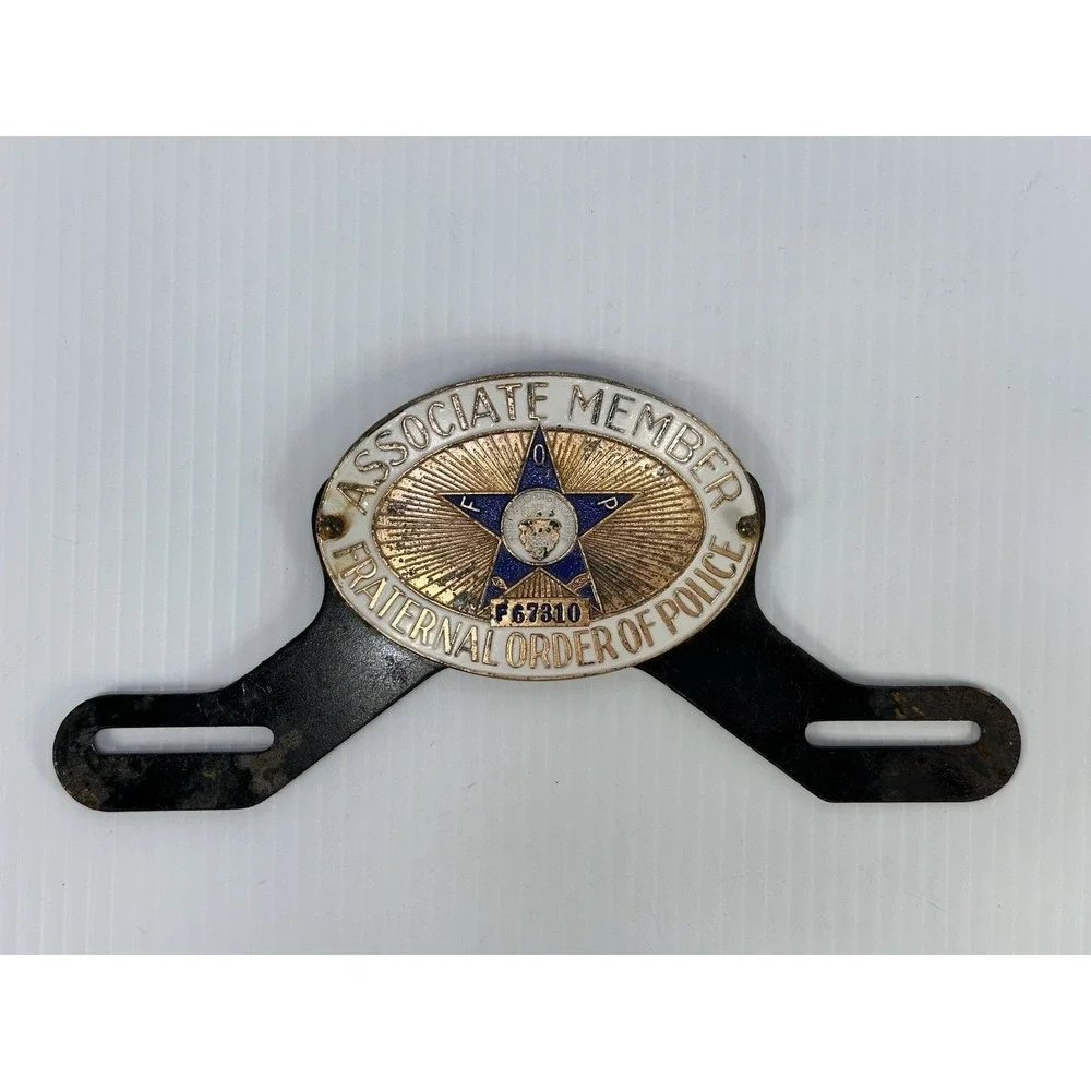 Vintage Fraternal Order of Police Associate Member Auto License Plate Topper‎